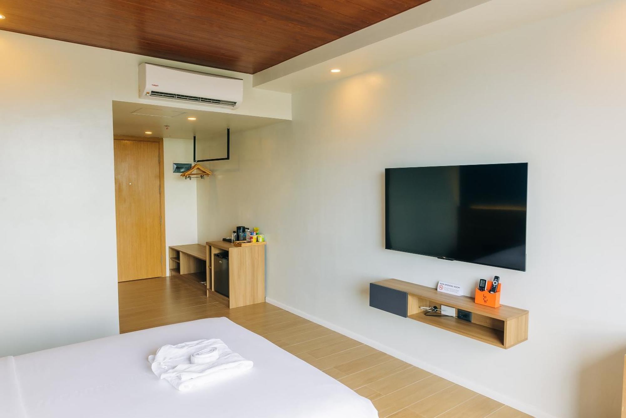 Levo Hotel Urdaneta Ngoại thất bức ảnh