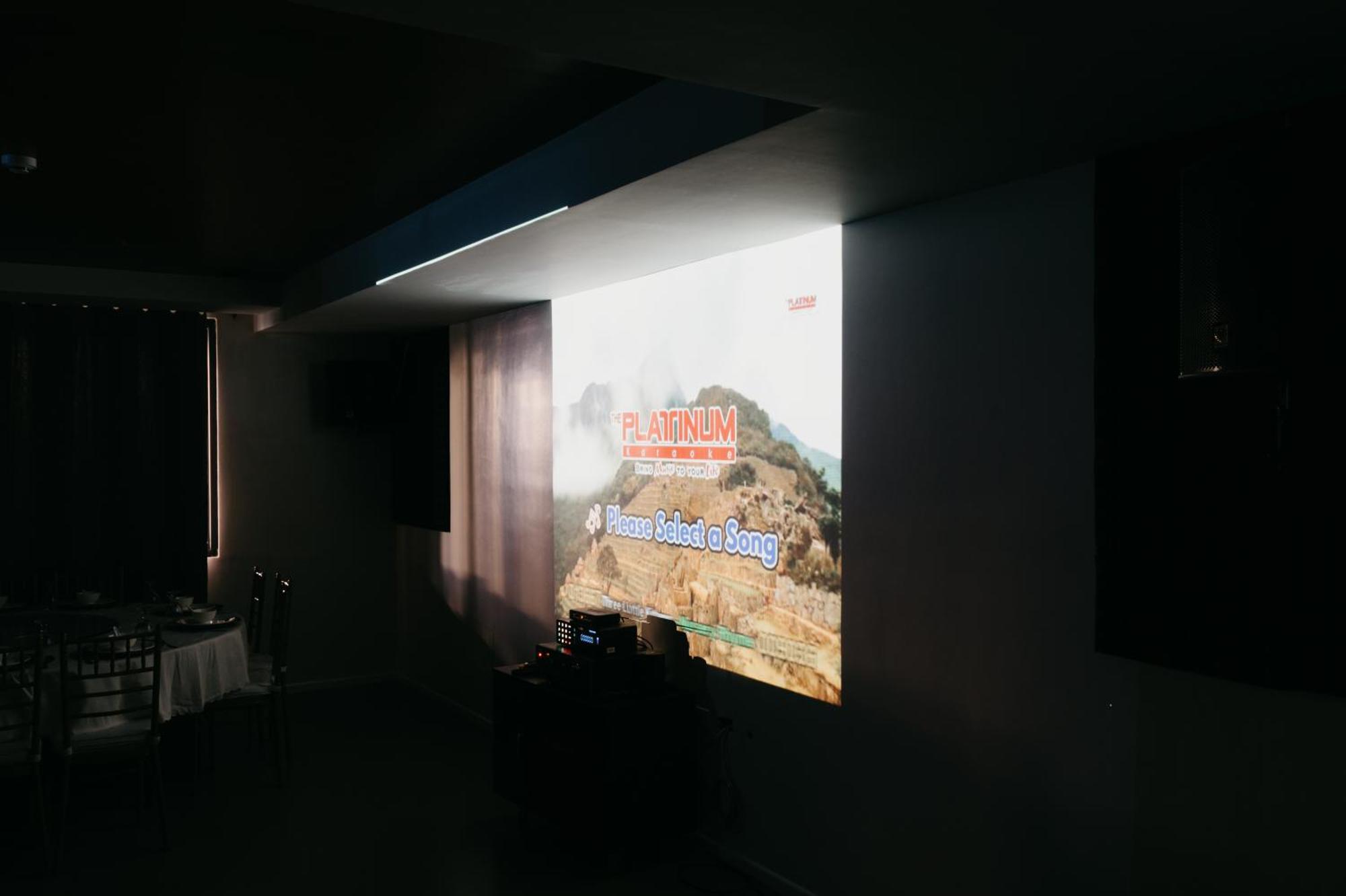Levo Hotel Urdaneta Ngoại thất bức ảnh