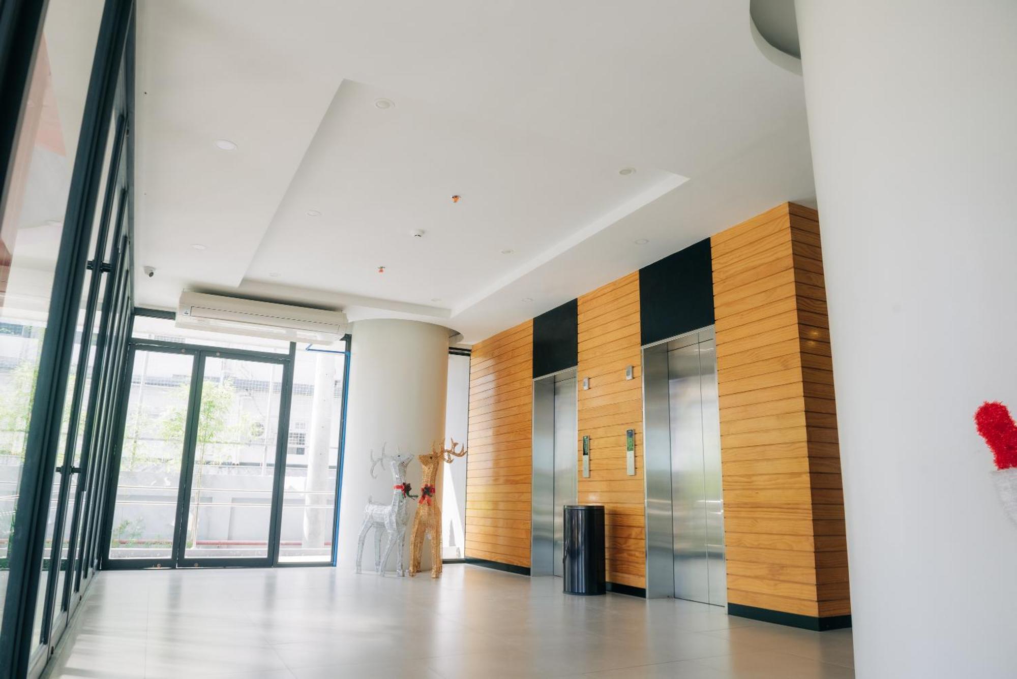 Levo Hotel Urdaneta Ngoại thất bức ảnh
